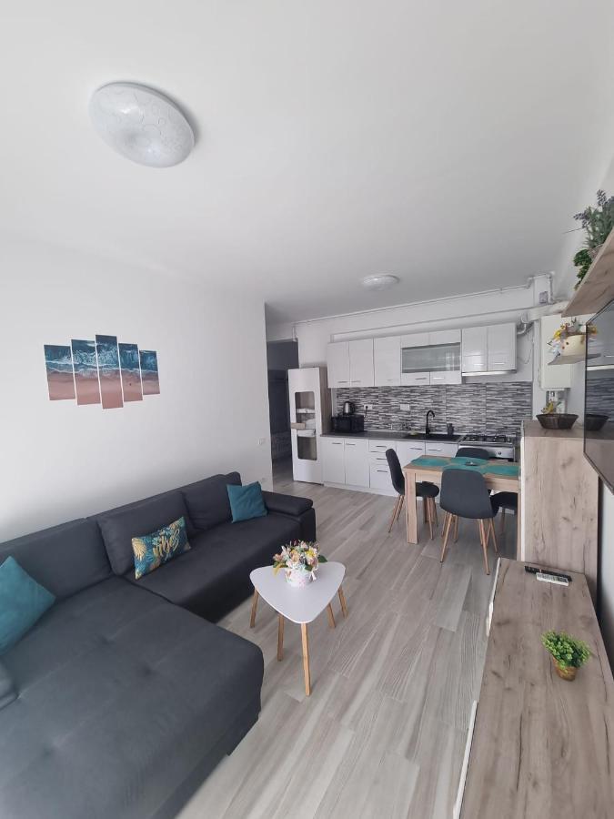 Apartamento Apartament Mivali Năvodari Exterior foto
